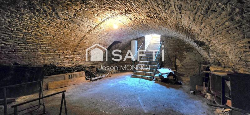 Maison - 105 m² - 6 pièces