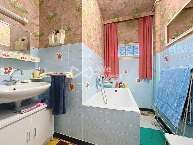 Maison - 107 m² - 7 pièces