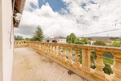 Duplex - 177 m² - 8 pièces