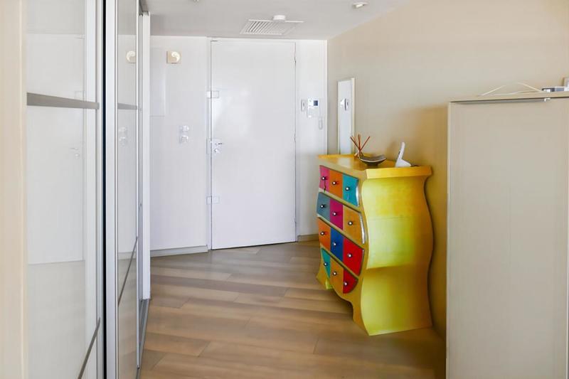 Appartement - 111 m² - 4 pièces