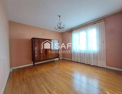 Maison - 128 m² - 4 pièces