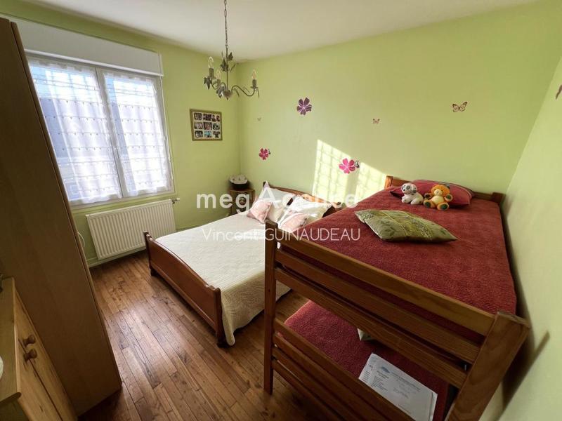 Maison - 92 m² - 5 pièces