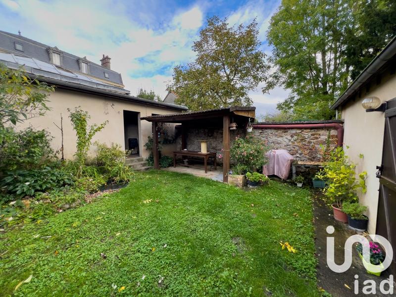 Maison - 229 m² - 8 pièces