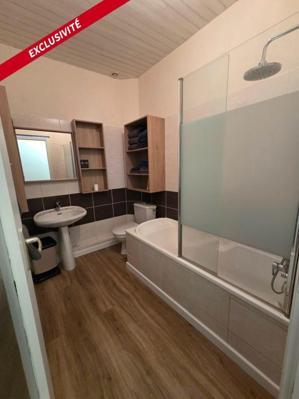 Maison - 176 m² - 8 pièces