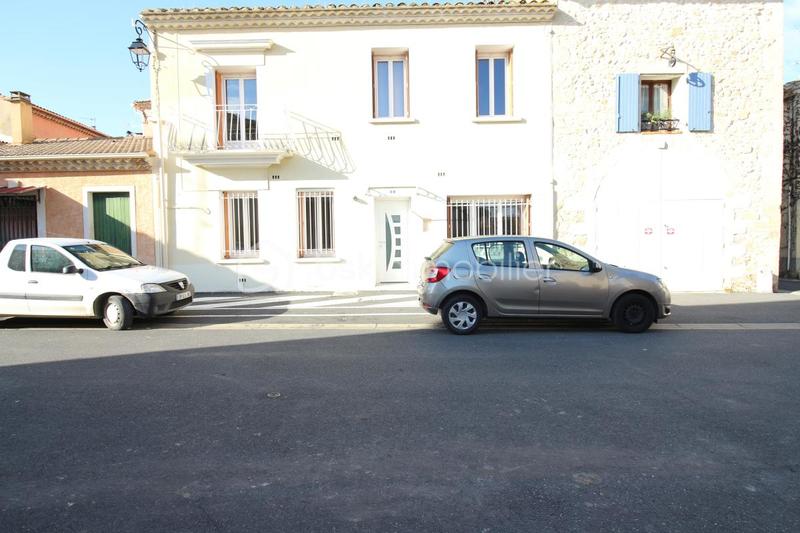 Maison de village - 93 m² - 5 pièces
