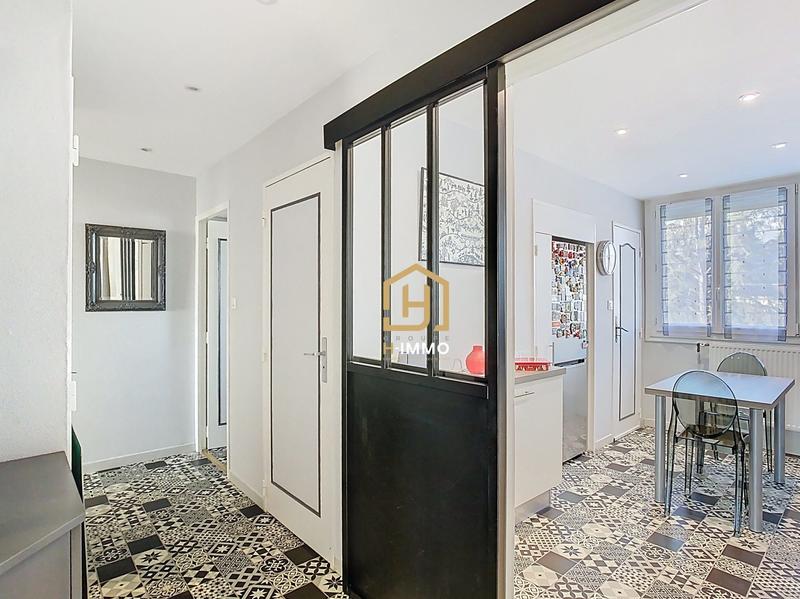 Appartement - 60 m² - 3 pièces