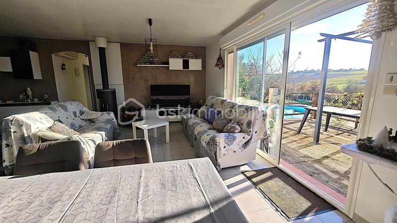 Maison - 105 m² - 5 pièces