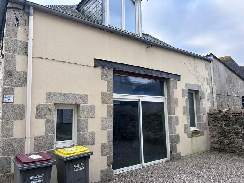 Maison - 99 m² - 5 pièces