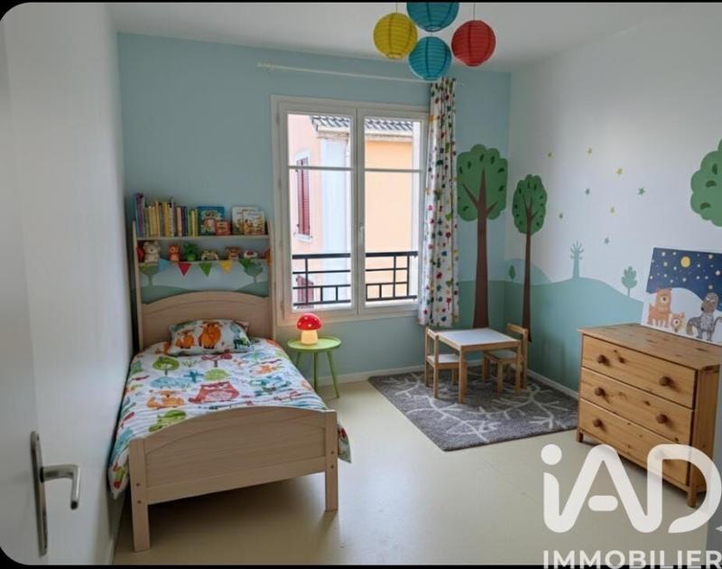 Maison - 80 m² - 4 pièces