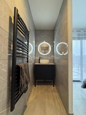 Maison de ville - 106 m² - 6 pièces