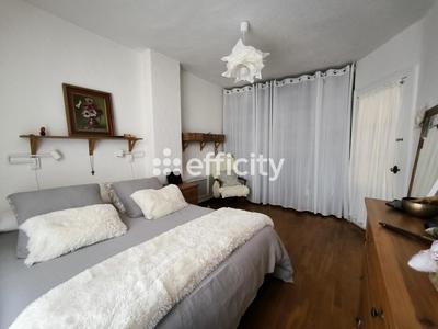 Appartement - 108 m² - 4 pièces