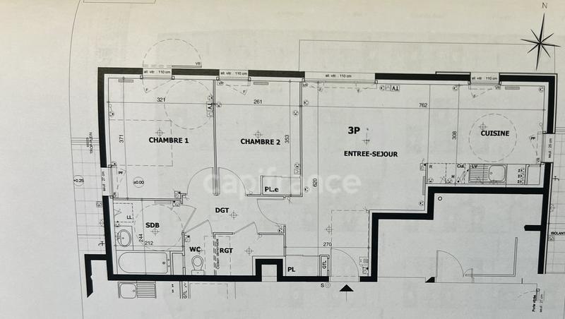 Appartement ancien - 67 m² - 3 pièces