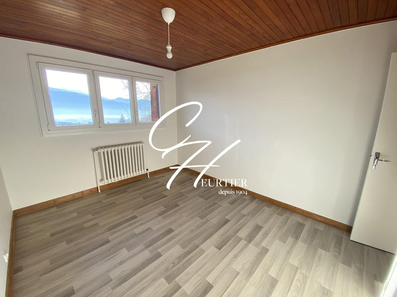 Maison - 151 m² - 6 pièces