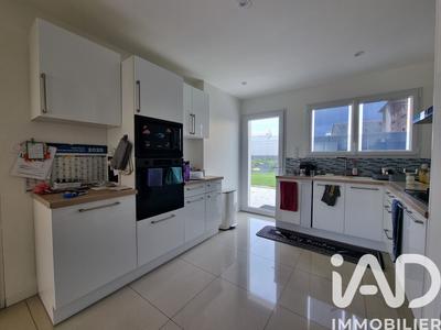 Maison - 187 m² - 7 pièces