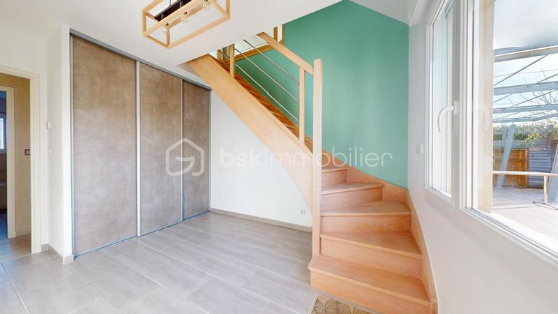 Maison - 133 m² - 8 pièces