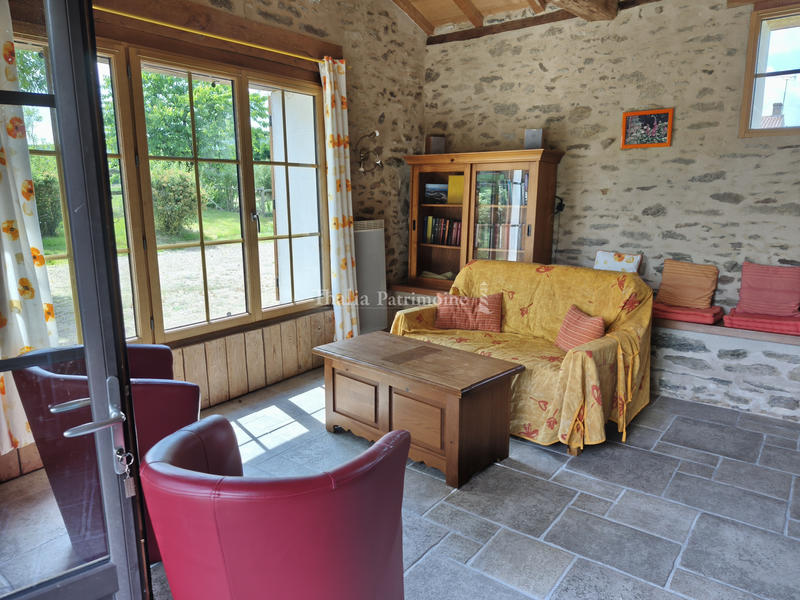 Propriété - 300 m² - 10 pièces