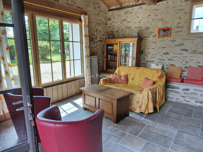 Propriété - 300 m² - 10 pièces