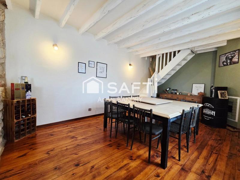 Maison - 102 m² - 6 pièces