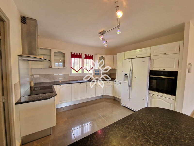 Maison - 132 m² - 5 pièces