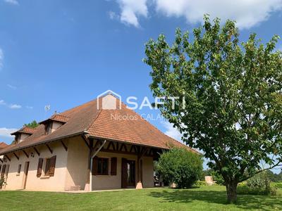 Maison - 167 m² - 5 pièces