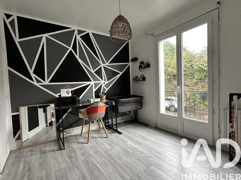 Maison - 175 m² - 8 pièces