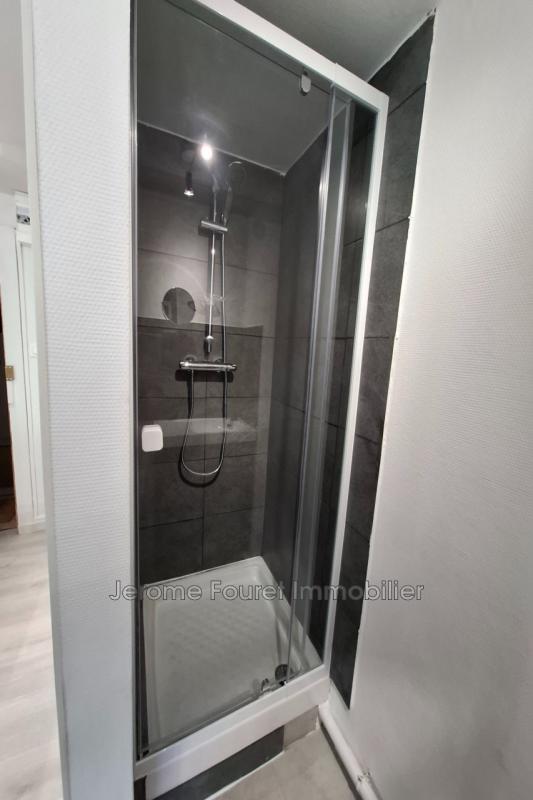 Studio - 14 m² - 1 pièce