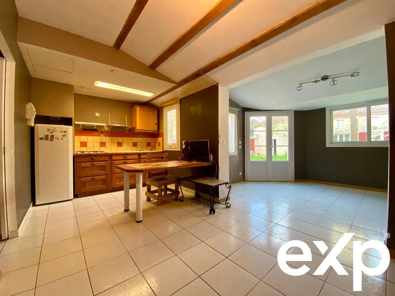 Maison traditionnelle - 134 m² - 4 pièces