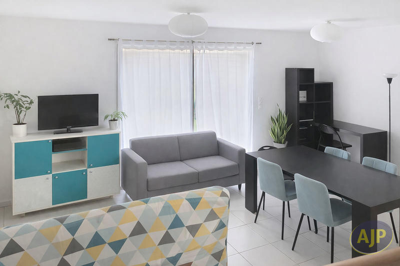 Maison - 79 m² - 4 pièces