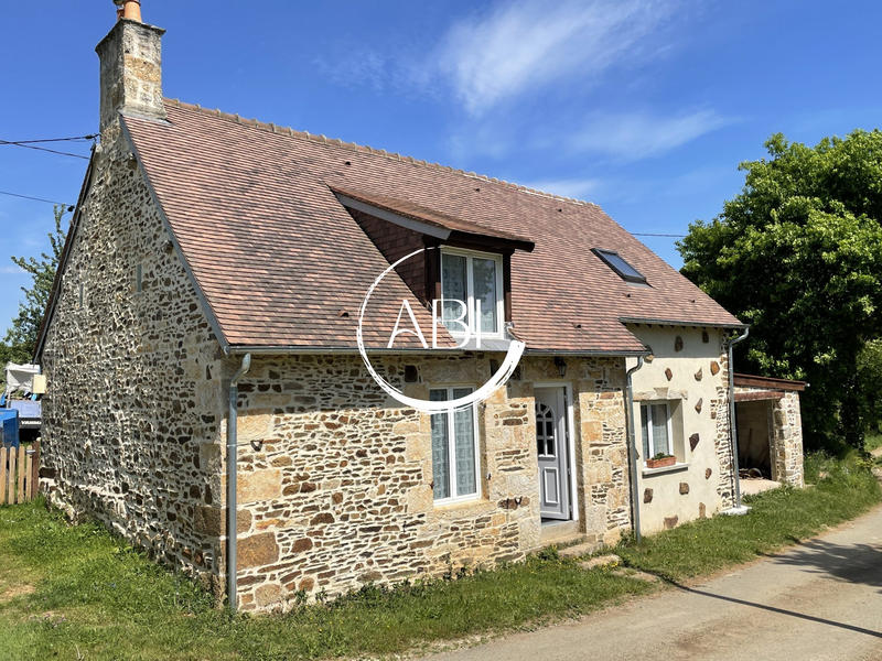 Maison - 97 m² - 4 pièces