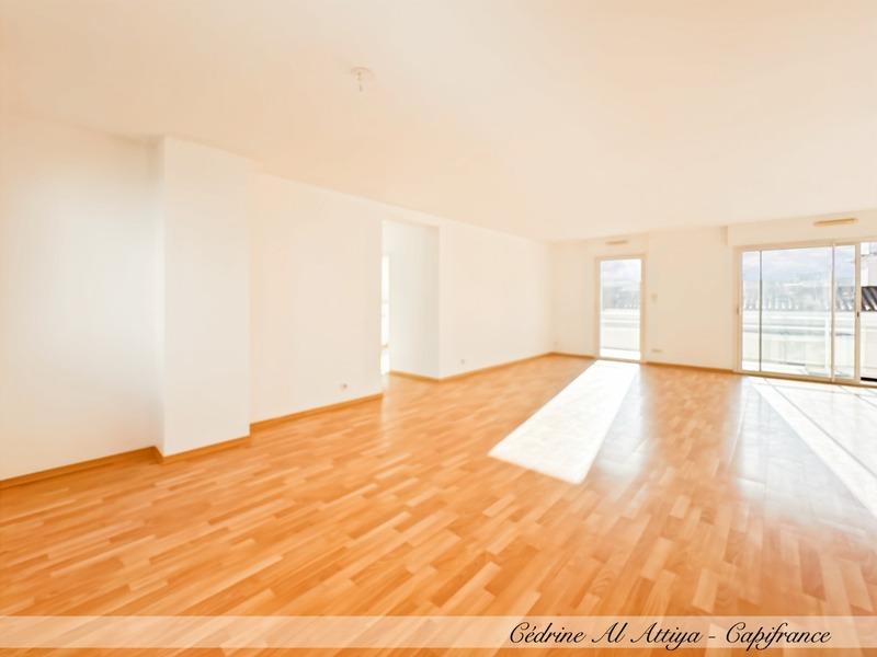 Appartement - 143 m² - 4 pièces