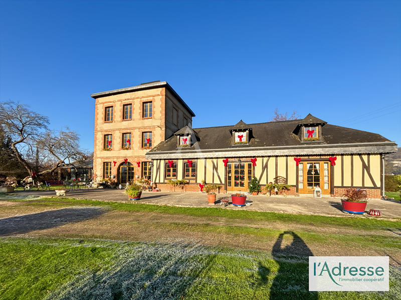 Maison - 249 m² - 7 pièces