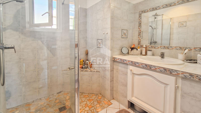 Maison - 122 m² - 6 pièces