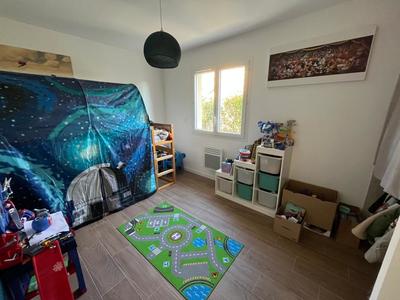 Maison - 161 m² - 7 pièces