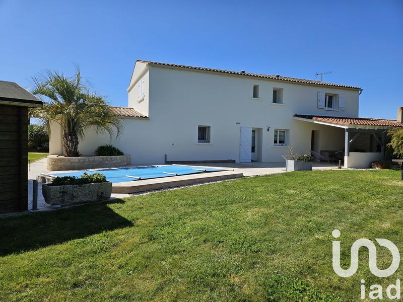 Maison - 168 m² - 7 pièces