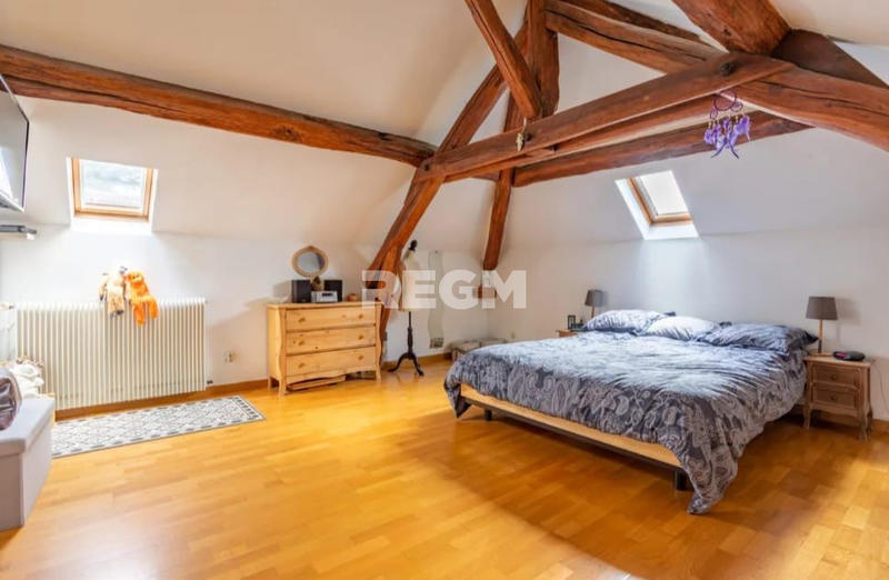 Maison - 142 m² - 6 pièces