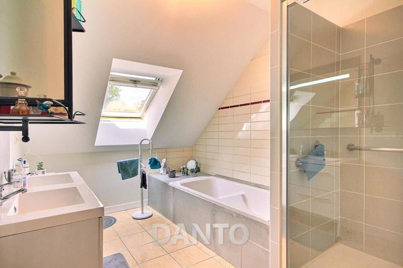 Maison - 129 m² - 5 pièces