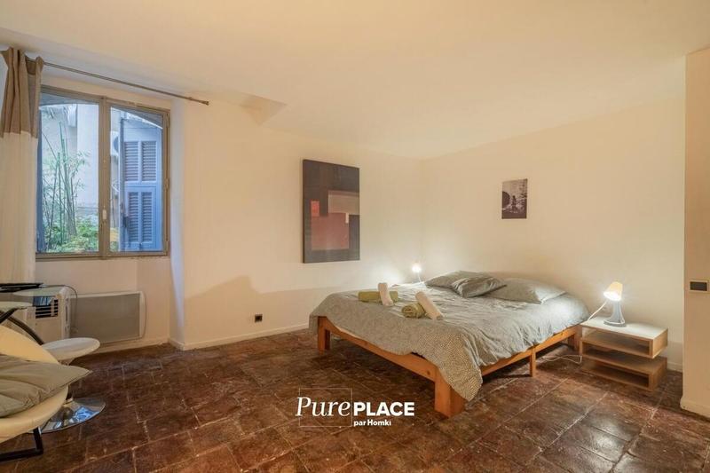 Appartement - 141 m² - 4 pièces