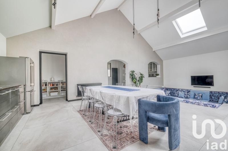 Maison - 166 m² - 7 pièces