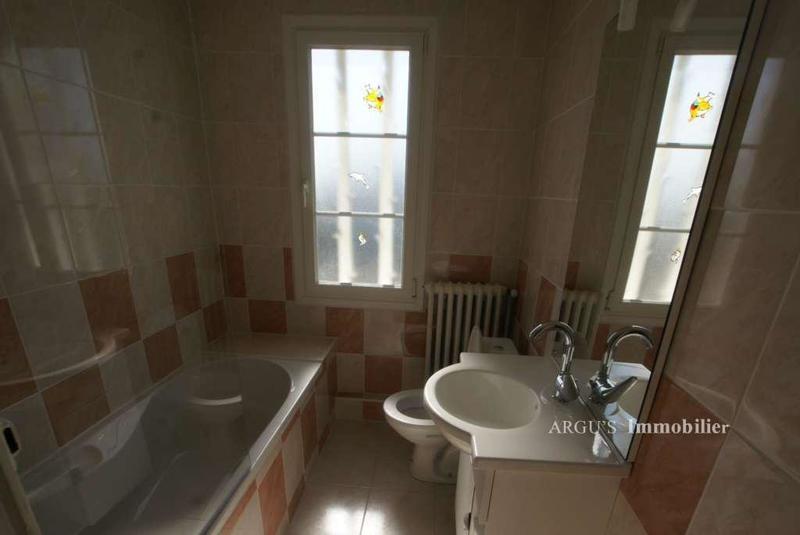 Maison - 99 m² - 4 pièces