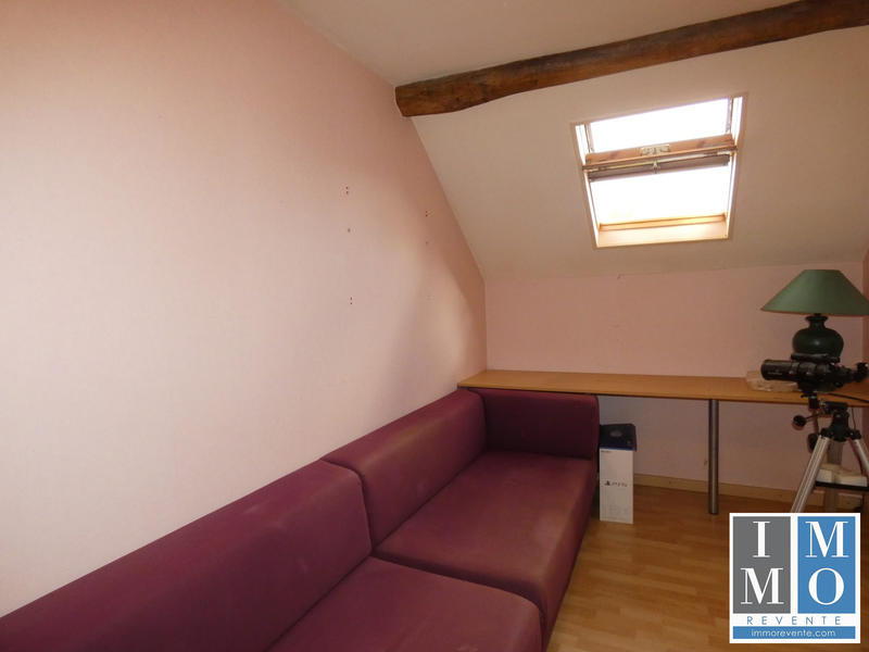 Maison - 104 m² - 6 pièces