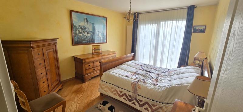 Maison - 177 m² - 7 pièces