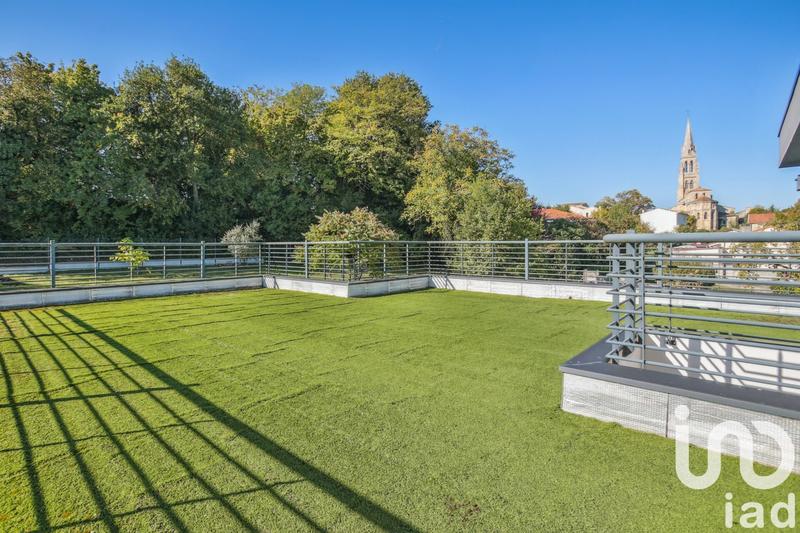 Maison - 282 m² - 5 pièces