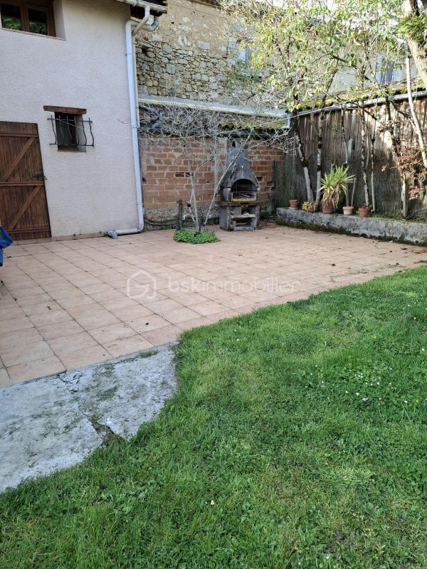 Maison en pierre - 123 m² - 3 pièces