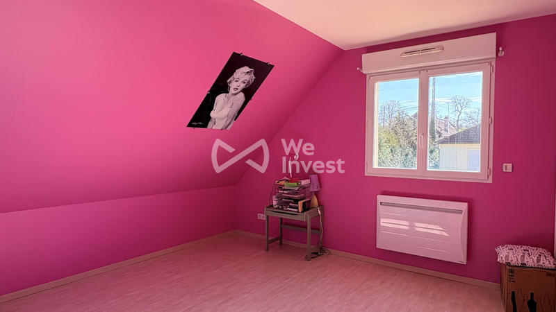 Maison - 202 m² - 11 pièces