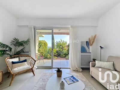 Appartement - 64 m² - 2 pièces