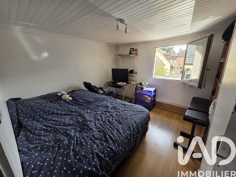 Maison - 104 m² - 5 pièces