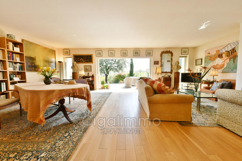 Villa - 150 m² - 4 pièces