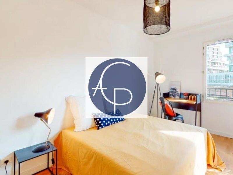 Appartement - 100 m² - 5 pièces