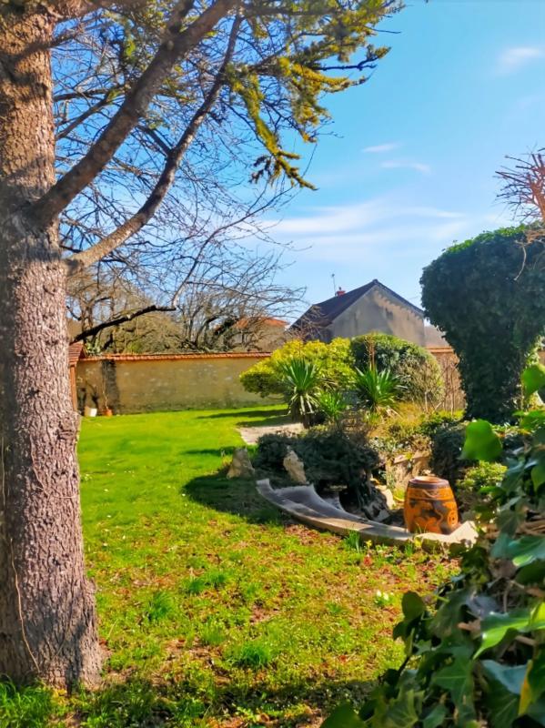 Maison - 211 m² - 7 pièces