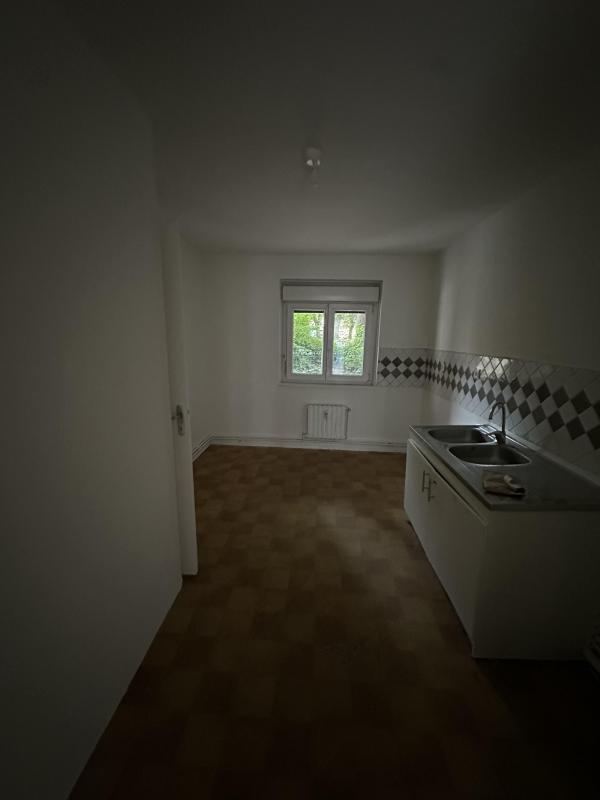 Appartement ancien - 120 m² - 5 pièces